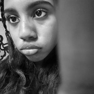 Meet your Posher, Ava